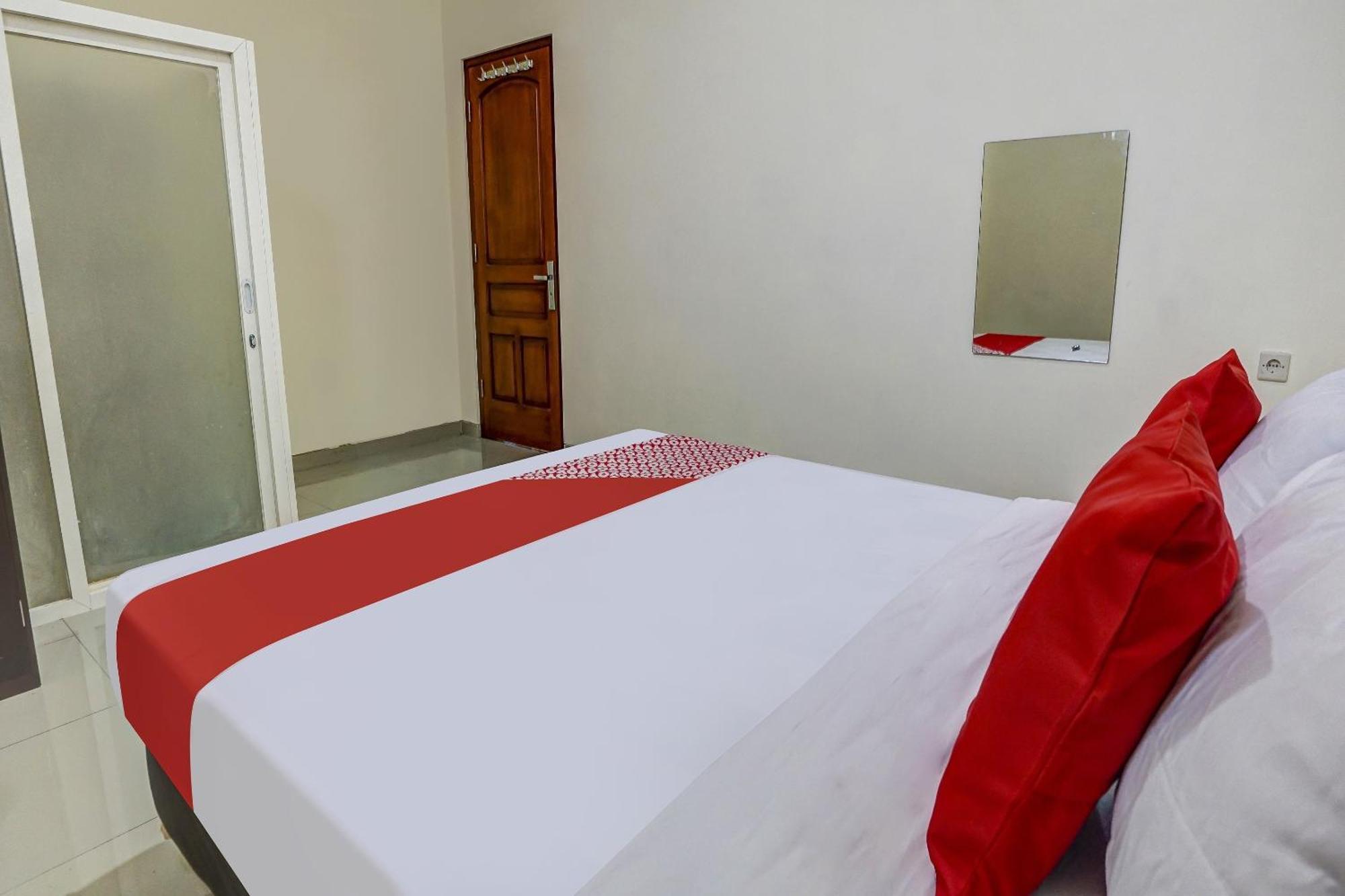 מאלאנג Oyo 91084 Oke Guest House מראה חיצוני תמונה